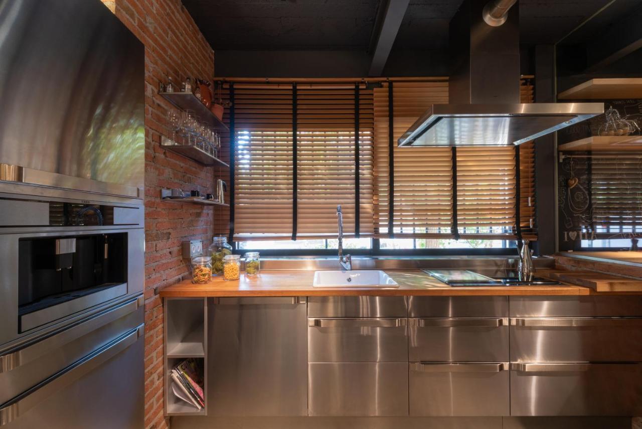 Petit Luxe Loft Apartment Terrassa Exterior photo